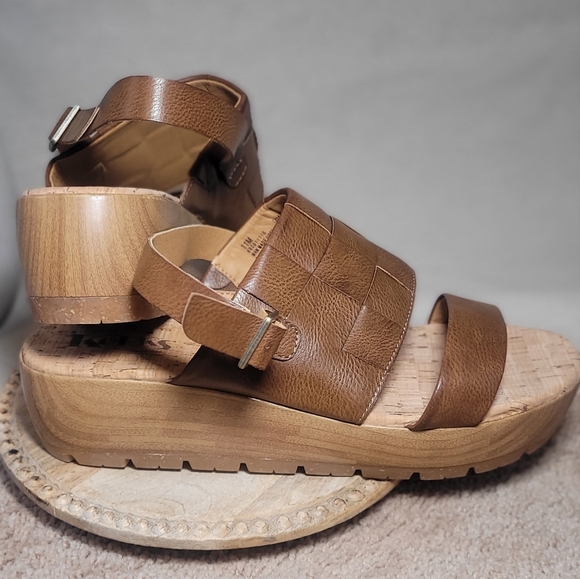 Korks Fraya Platform Sandal Size 10.5 - Picture 4 of 8